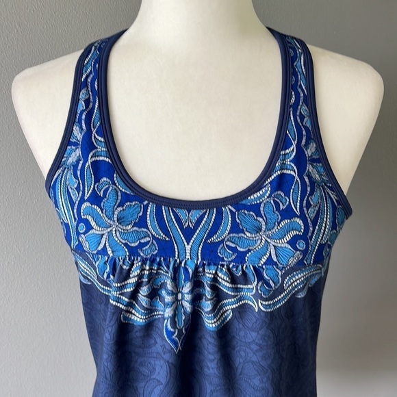 Athleta Blue Patterned Racerback Tank Top - Picture 5 of 13